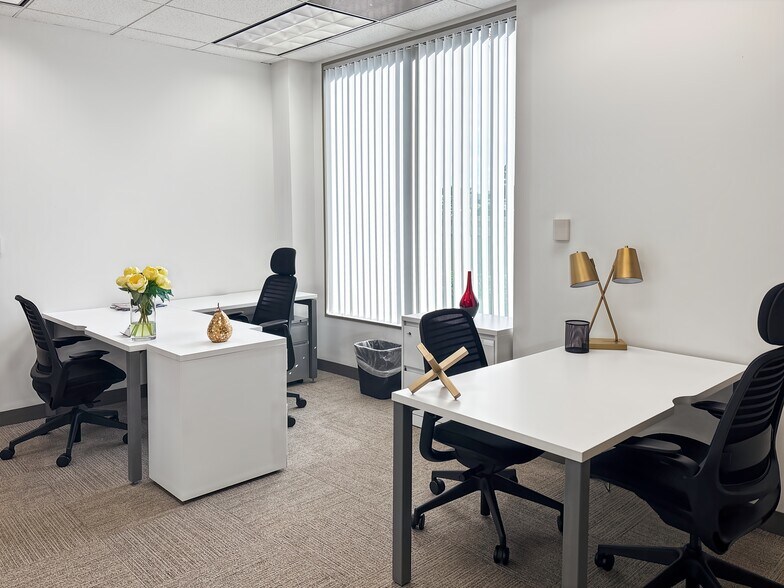 More Photos Of 7545 Irvine Center Dr, Irvine Coworking Space