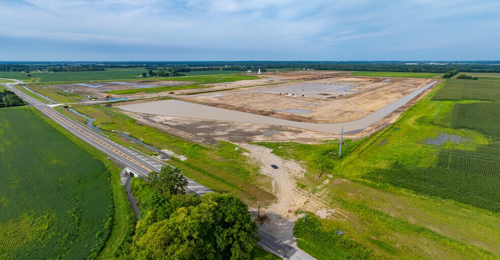 More Photos Of 2330 Old Silo Way, Lockbourne Unknown For Lease