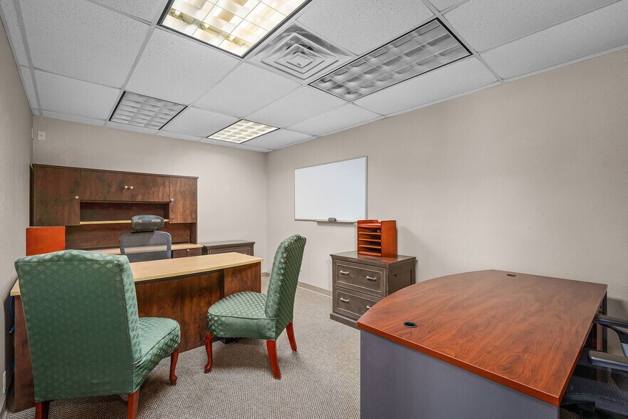 More Photos Of 1399 Sattler Rd, New Braunfels Office For Sale