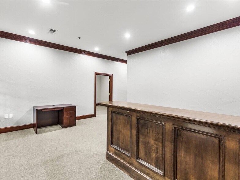 More Photos Of 2435 E Southlake Blvd, Southlake Loft Creative Space For Lease