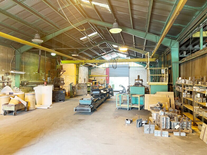 More Photos Of 1200 Chesley Ave, Richmond Warehouse For Sale