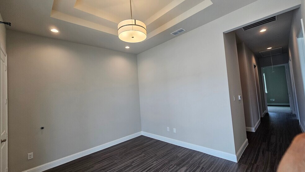 More Photos Of 3951 Alma Rd, McKinney Office For Sale