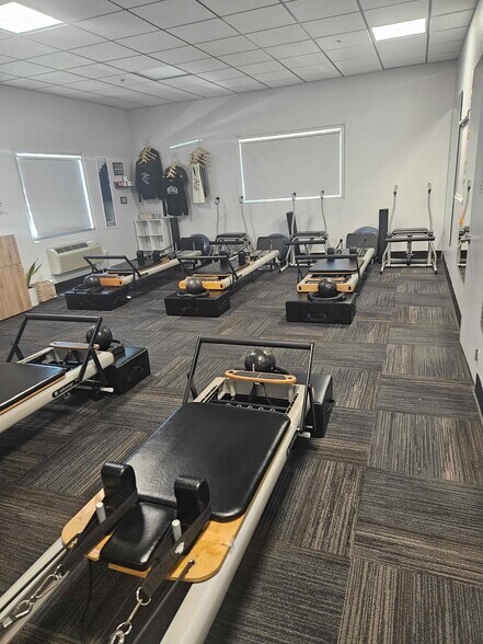 More Photos Of 7900 Balboa Blvd, Van Nuys Sports And Entertainment For Lease
