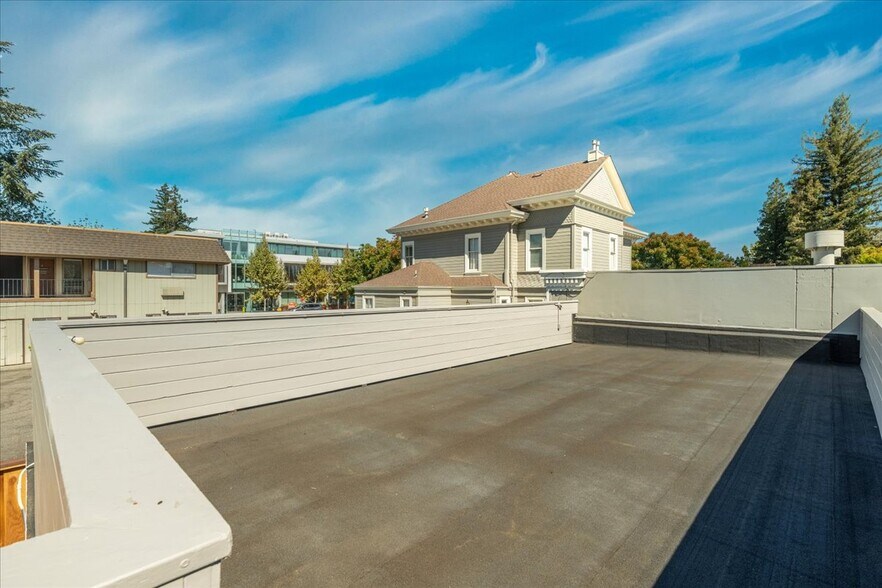 More Photos Of 660 Roble Ave, Menlo Park Apartments For Sale