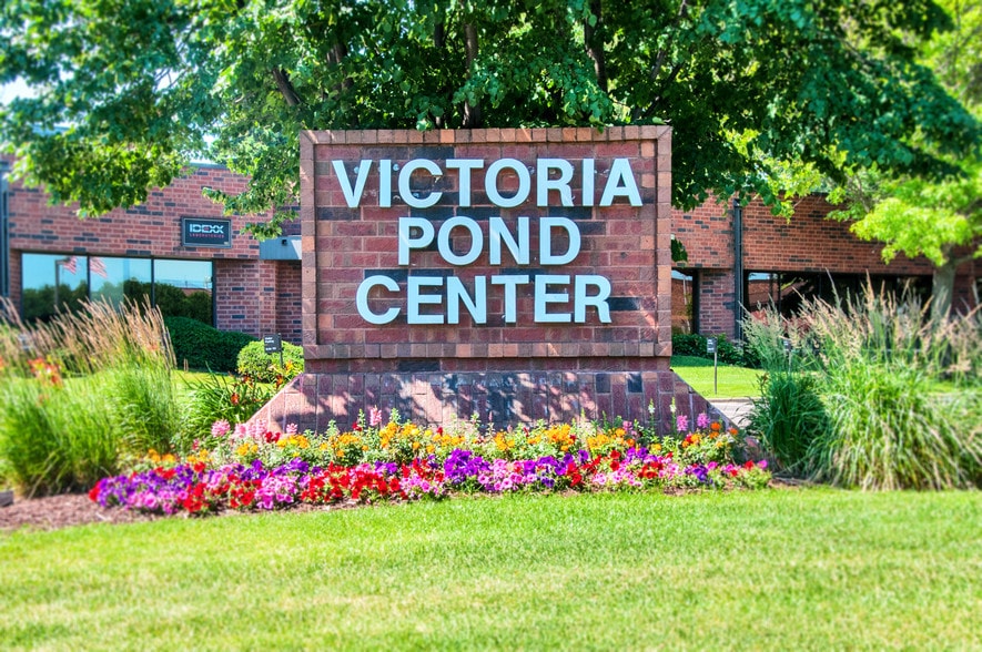 More Photos Of 4801 W 81st St, Bloomington Light Distribution For Lease