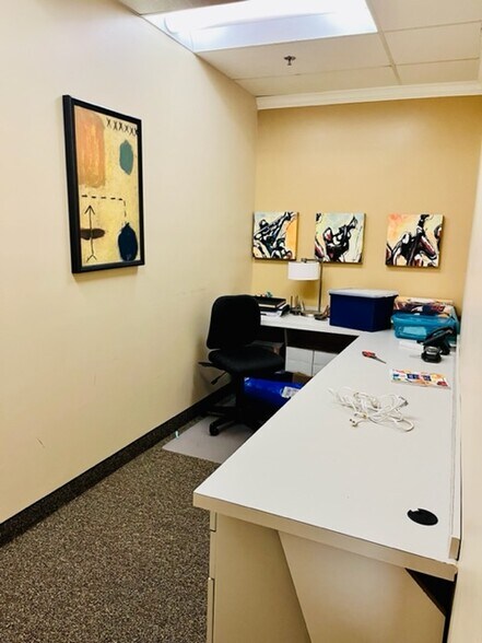 More Photos Of 66-68 W Flagler St, Miami Loft Creative Space For Sale