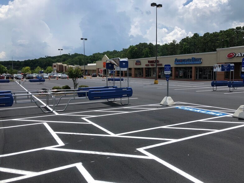 More Photos Of 1347 W Walnut Ave, Dalton General Retail For Lease