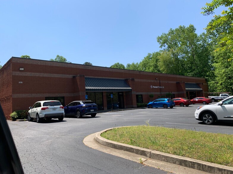 More Photos Of 2170 Brandon Trl, Alpharetta Distribution For Lease