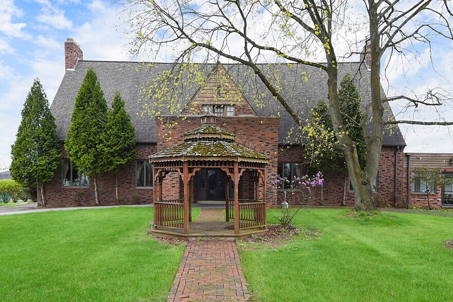More Photos Of 1300 Lane ave, Natrona Heights Specialty For Sale