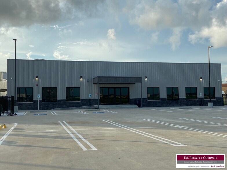 More Photos Of Interstate 10, Beaumont Land For Sale