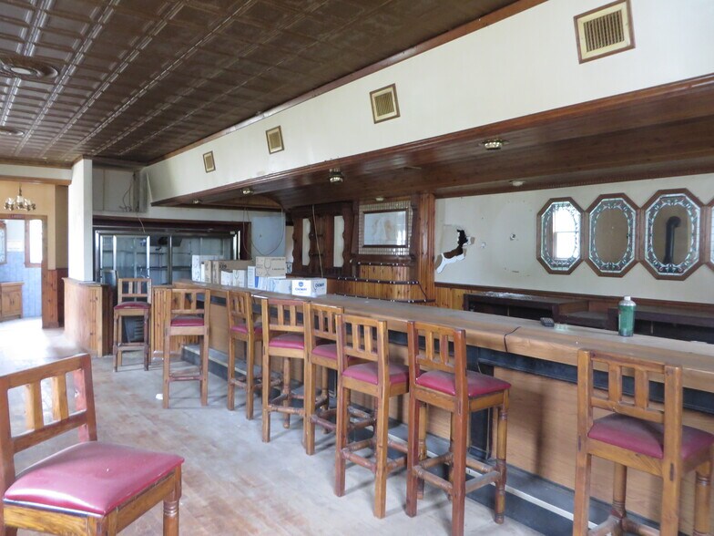 More Photos Of 76 1st Ave, Raritan Storefront Retail Residential For Sale