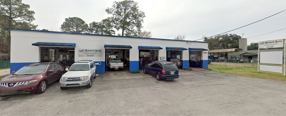 More Photos Of 3536 Morrow St, Jacksonville Auto Repair For Sale