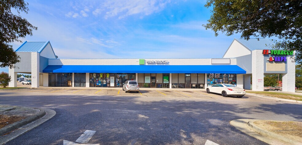 More Photos Of 1111-1195 N Bragg Blvd, Spring Lake Unknown For Lease