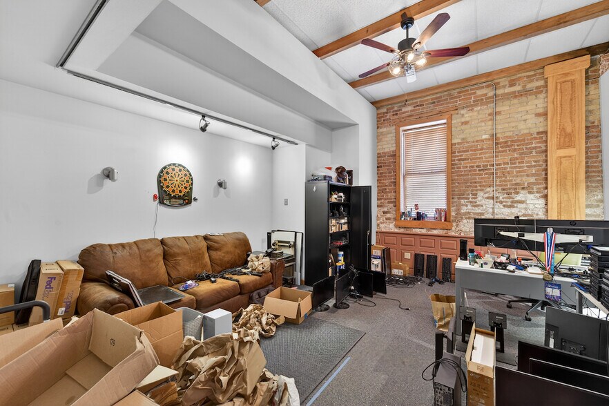 More Photos Of 510 College Ave, Racine Storefront Retail Office For Sale