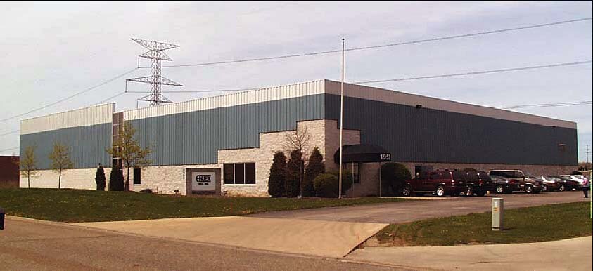 More Photos Of 1953 Case Pky S, Twinsburg Warehouse For Lease