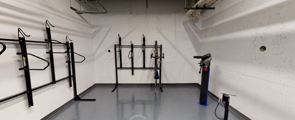 More Photos Of 101 W Ohio St, Indianapolis Coworking Space