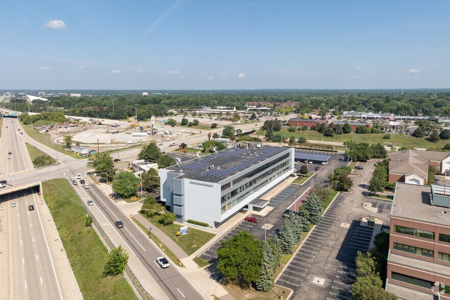 More Photos Of 26700 Lahser Rd, Southfield Office For Lease