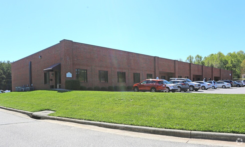 Primary Photo Of 110 SHIELDS PARK Dr, Kernersville Office For Lease