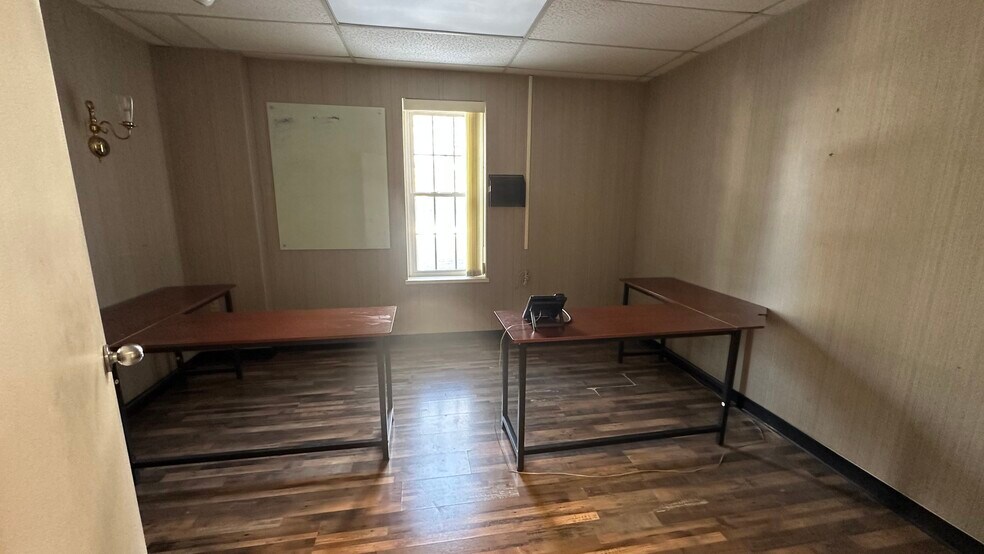 More Photos Of 850 Brainard Rd, Highland Heights Medical For Lease