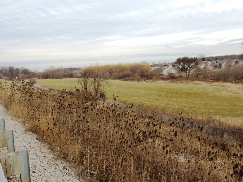 More Photos Of 7900 Brixham Rd, Rockford Land For Sale