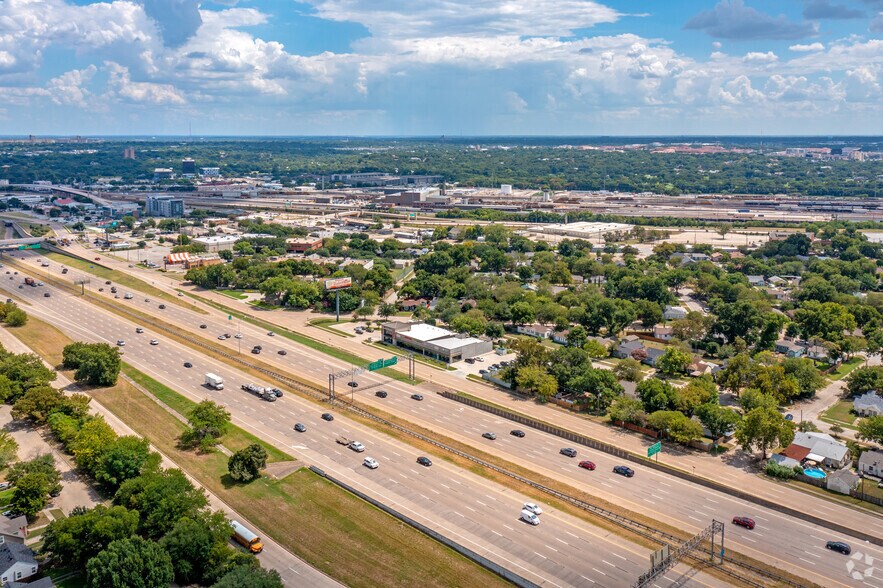 More Photos Of 3901 West Fwy, Fort Worth Office For Lease