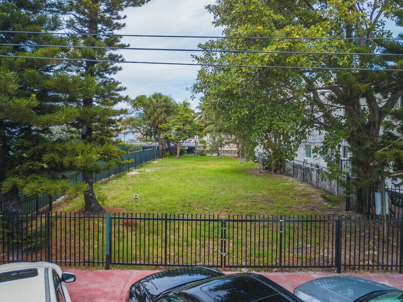 More Photos Of 6949 Bay Dr, Miami Beach Land For Sale