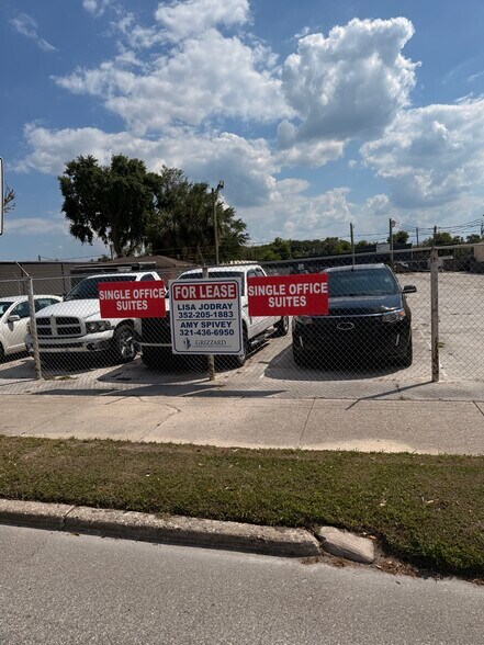 More Photos Of 201 E Main St, Leesburg Self Storage For Lease