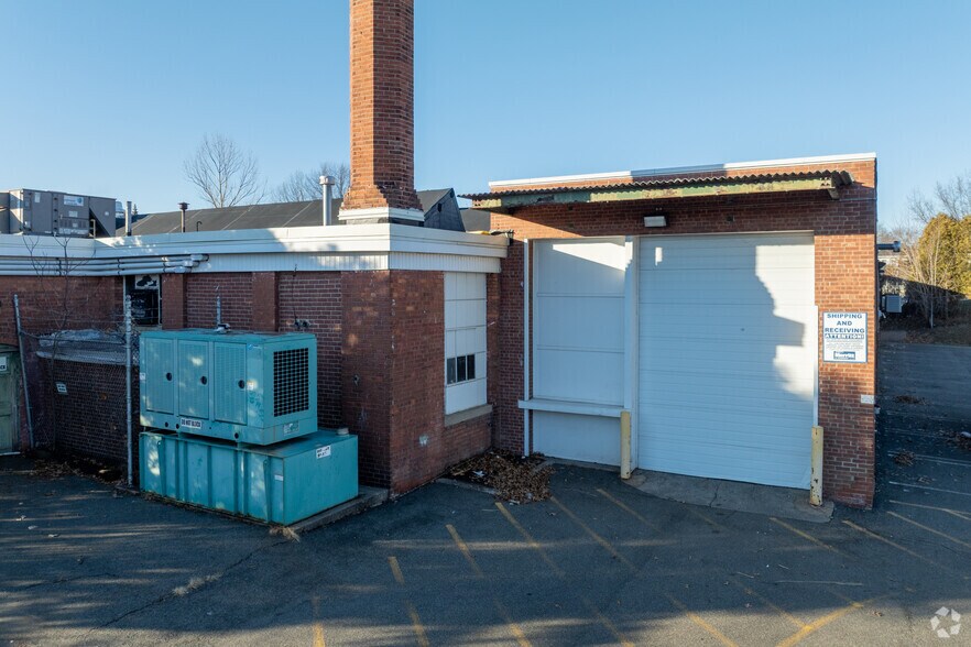 More Photos Of 650 Franklin Ave, Hartford Manufacturing For Sale