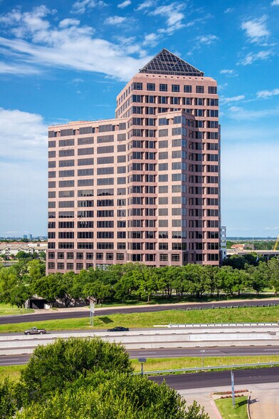 More Photos Of 545 E John Carpenter Fwy, Irving Office For Lease