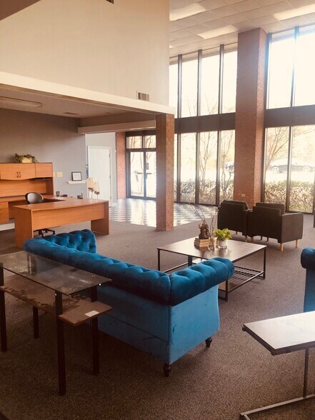 More Photos Of 25 Goss Dr, Hampton Medical For Sale