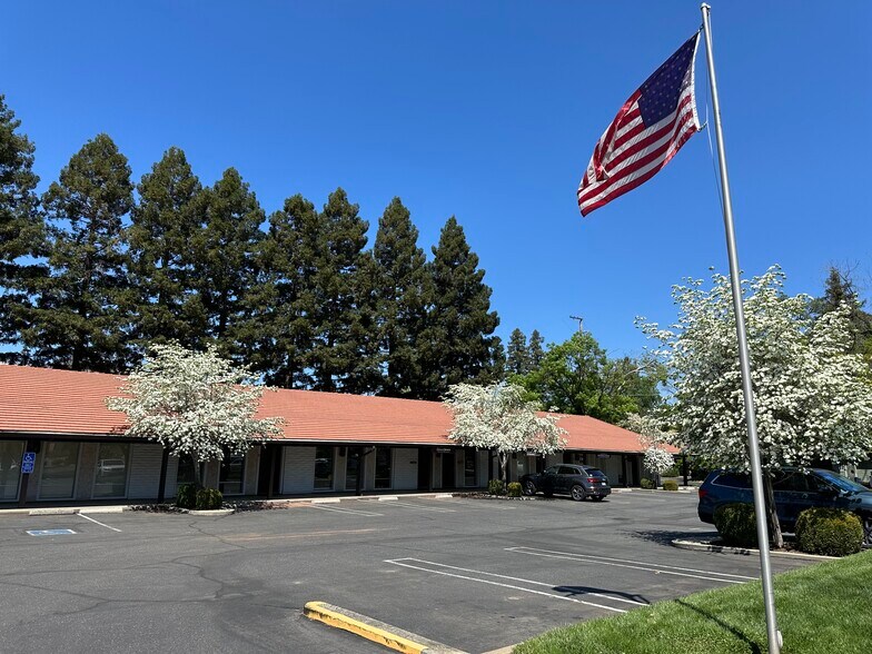 More Photos Of 676 E 1st Ave, Chico Office For Lease