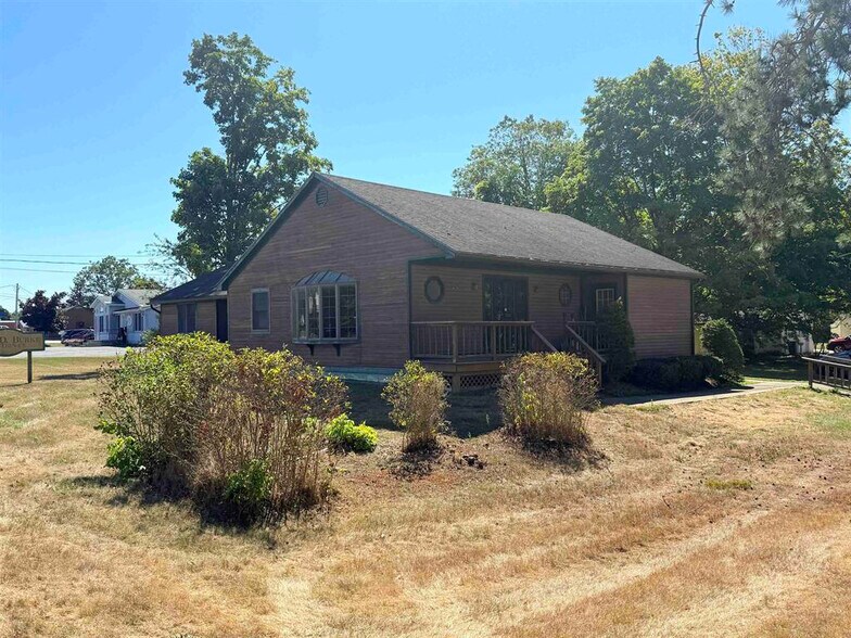 More Photos Of 21 Preston Ln, Bomoseen Flex For Sale