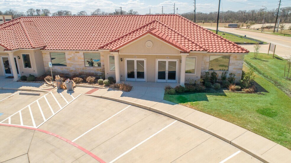 More Photos Of 7070 Knights Ct, Missouri City Medical For Sale