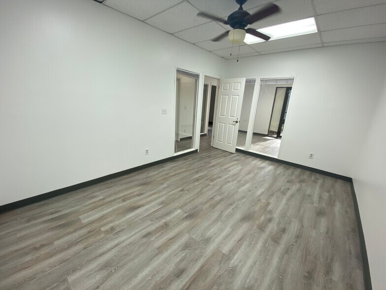 More Photos Of 13555 Automobile Blvd, Clearwater Medical For Lease
