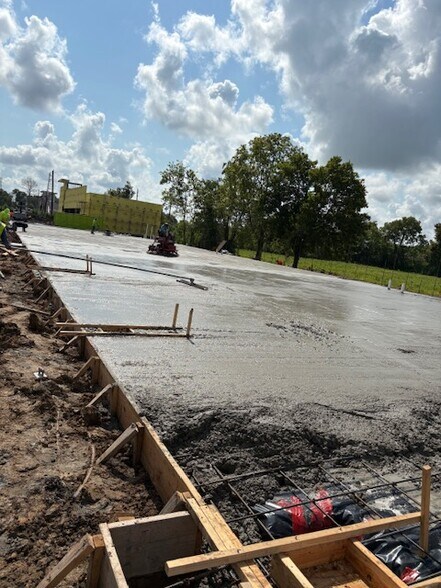 More Photos Of 8256 Bailey Rd, Manvel Storefront For Lease