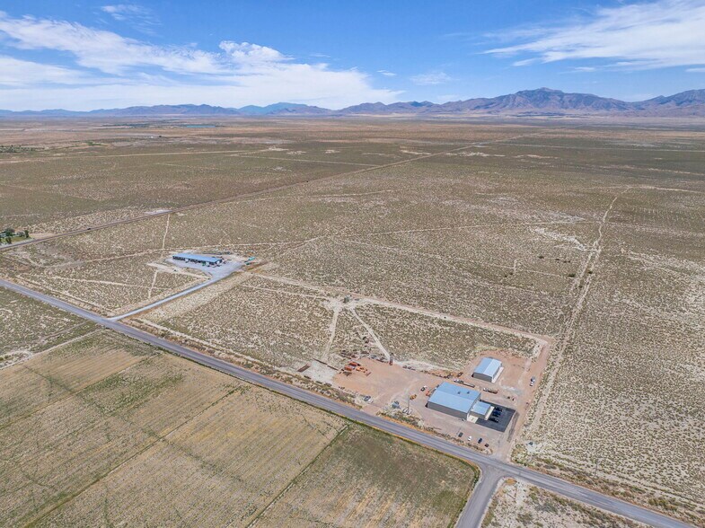More Photos Of 2525 500 S rd, Delta Industrial For Lease