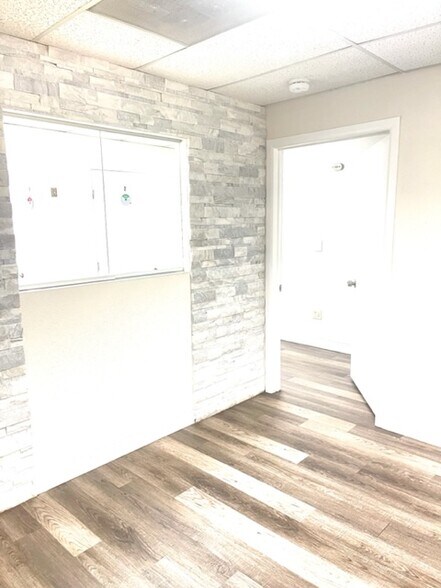 More Photos Of 121 W Whittier Blvd, La Habra Medical For Lease