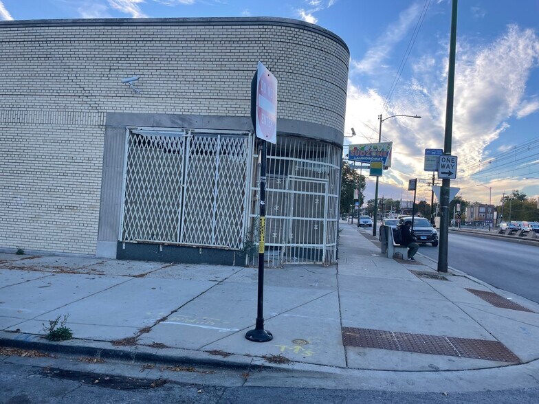 More Photos Of 1643-1653 E 71st St, Chicago Storefront Retail Office For Sale