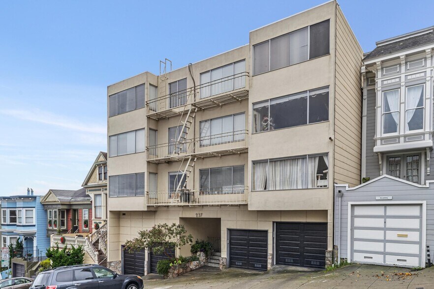 More Photos Of 237 Cumberland St, San Francisco Multifamily For Sale