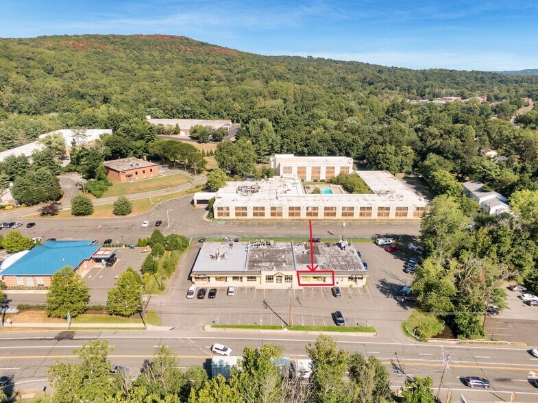 More Photos Of 319-321 Rt 9W, Orangeburg Freestanding For Lease