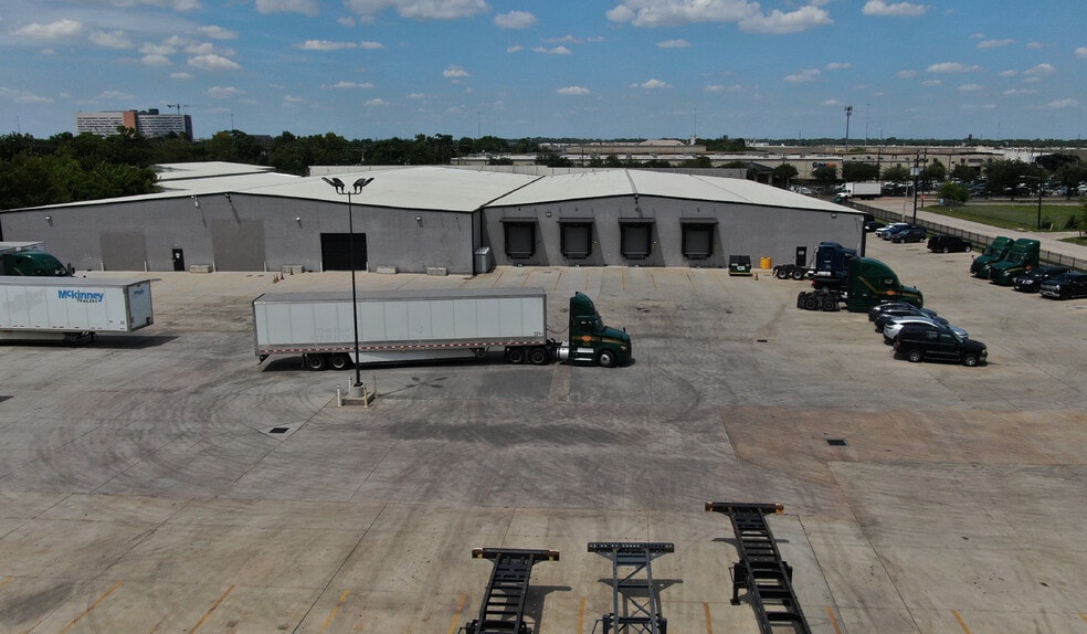 More Photos Of 6410 Cavalcade St, Houston Manufacturing For Sale