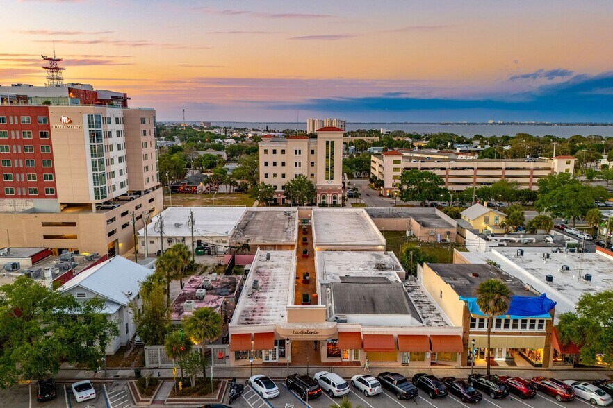 More Photos Of 820 E New Haven Ave, Melbourne Unknown For Lease