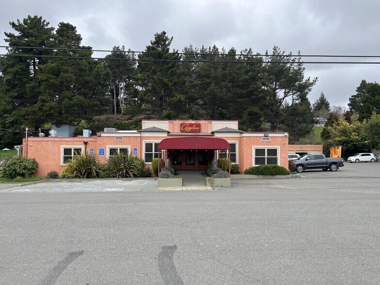 Primary Photo Of 281 Fernbridge Dr, Fortuna Restaurant For Sale