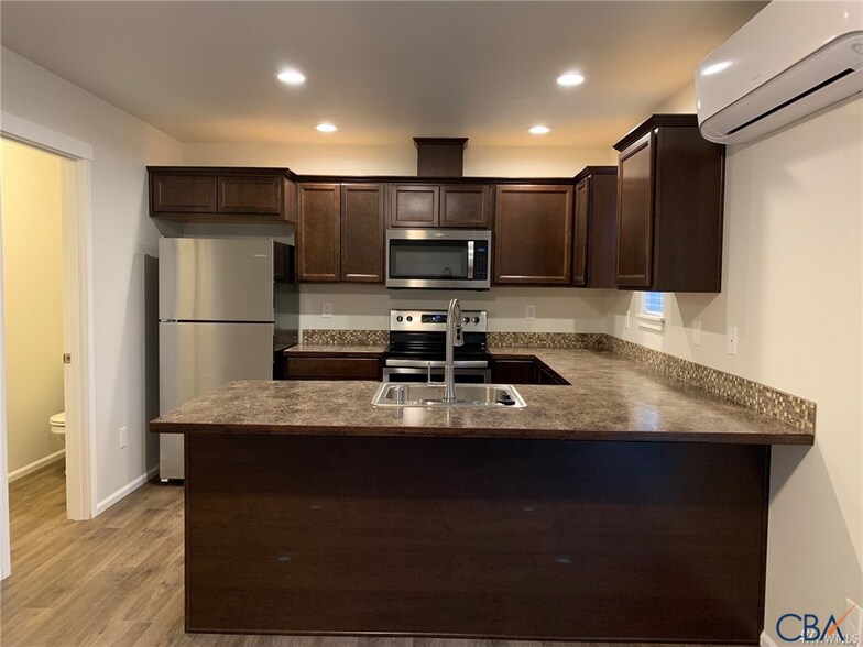 More Photos Of 1860-1862 Trigg, Ferndale Apartments For Sale