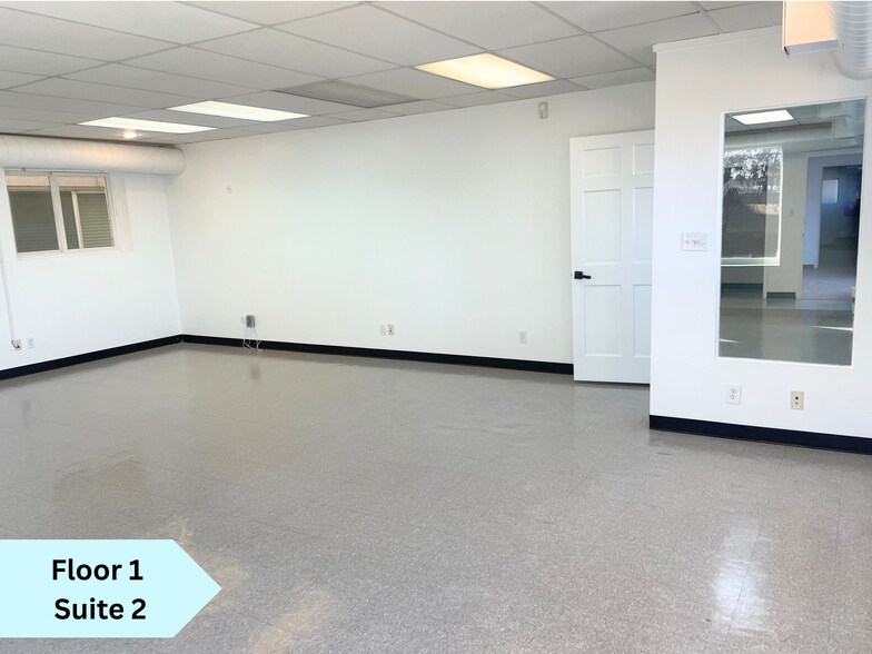 More Photos Of 2145 S Clermont St, Denver Office For Sale