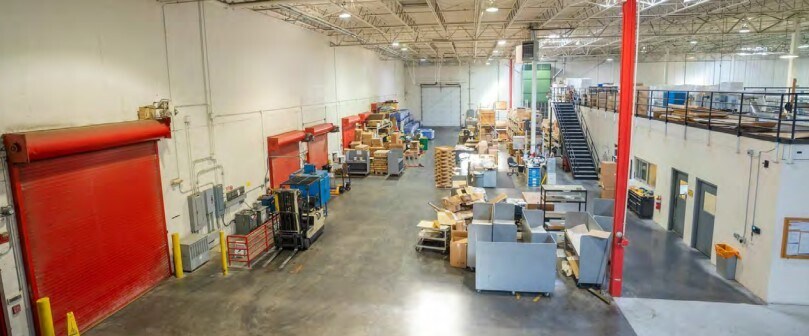 More Photos Of 240 Kenneth Welch Dr, Lakeville Warehouse For Sale