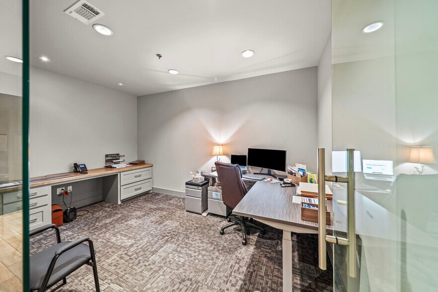 More Photos Of 12114 S Pipeline Rd, Euless Industrial For Lease
