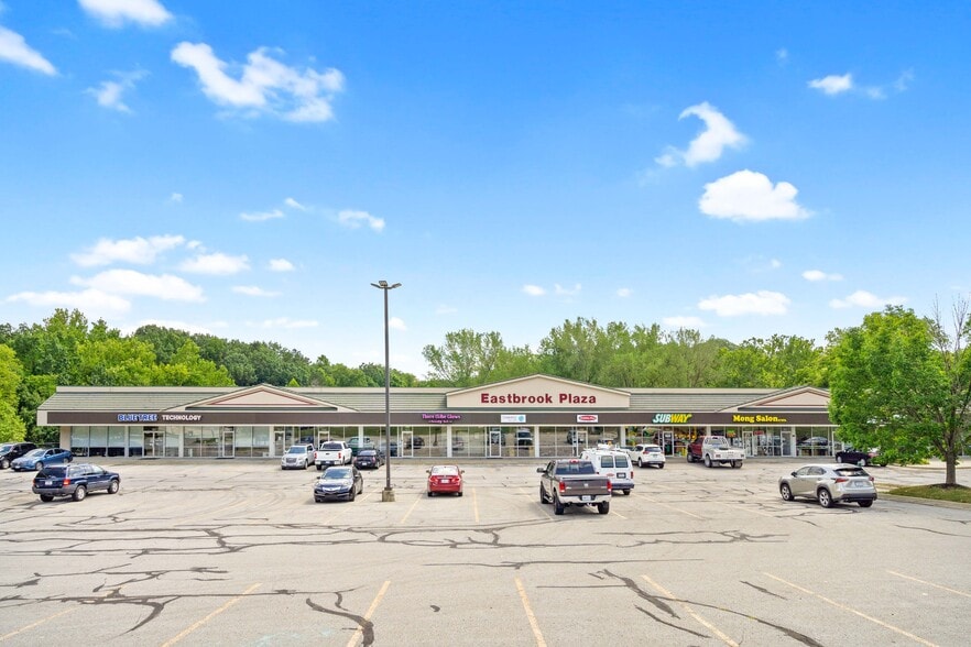 Primary Photo Of 1825-1847 NW Vivion Rd, Kansas City Unknown For Lease