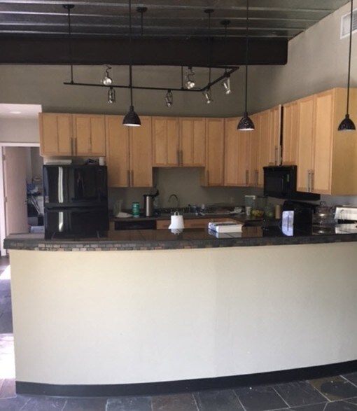 More Photos Of 2315 N Woodlawn Ave, Metairie Office For Sale