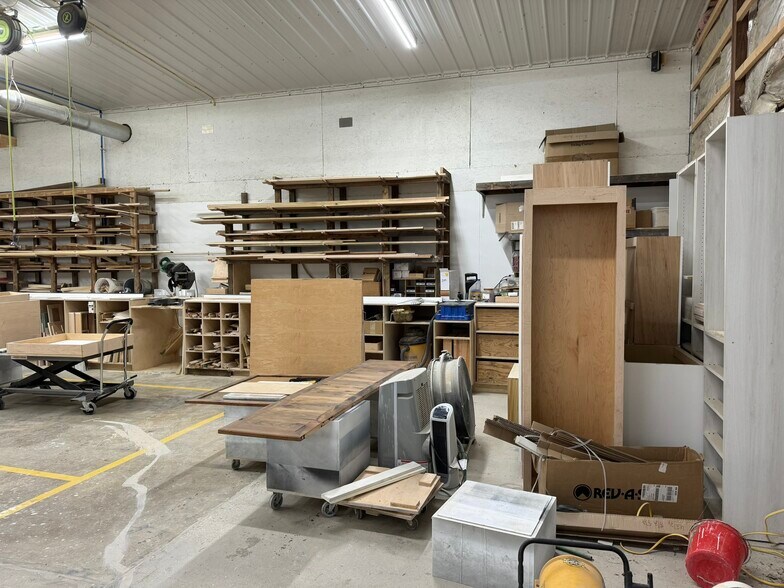 More Photos Of 20643 Sussex Hwy, Seaford Warehouse For Lease